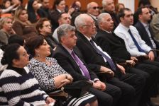 Истина во мне – эпоха Насими в Баку (ФОТО)