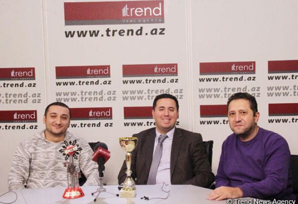 Разговор как по маслу с министром гостеприимства и застолья и капитаном Джавидом - в гостях у МИА Trend (ФОТО)