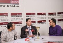 Разговор как по маслу с министром гостеприимства и застолья и капитаном Джавидом - в гостях у МИА Trend (ФОТО)