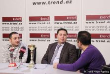 Разговор как по маслу с министром гостеприимства и застолья и капитаном Джавидом - в гостях у МИА Trend (ФОТО)