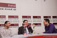 Разговор как по маслу с министром гостеприимства и застолья и капитаном Джавидом - в гостях у МИА Trend (ФОТО)