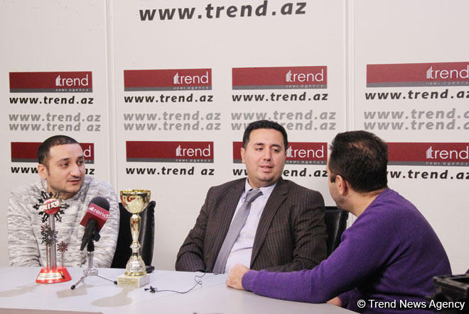 Разговор как по маслу с министром гостеприимства и застолья и капитаном Джавидом - в гостях у МИА Trend (ФОТО)