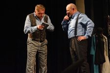 В Баку показали как бороться с невежеством и властью денег (ФОТО)