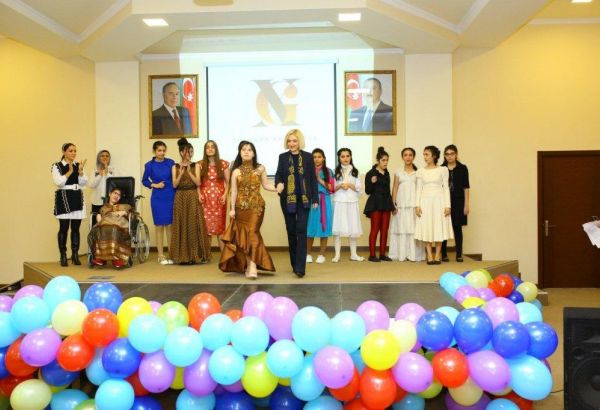 Мода без границ! В Баку прошло дефиле детей с ограниченными возможностями здоровья (ФОТО)