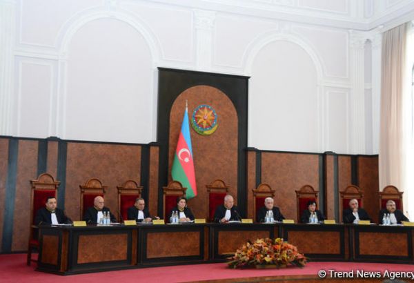 Проходит заседание Пленума Конституционного суда Азербайджана - рассматривается запрос о соответствии роспуска парламента Конституции (ФОТО) (ОБНОВЛЕНО)