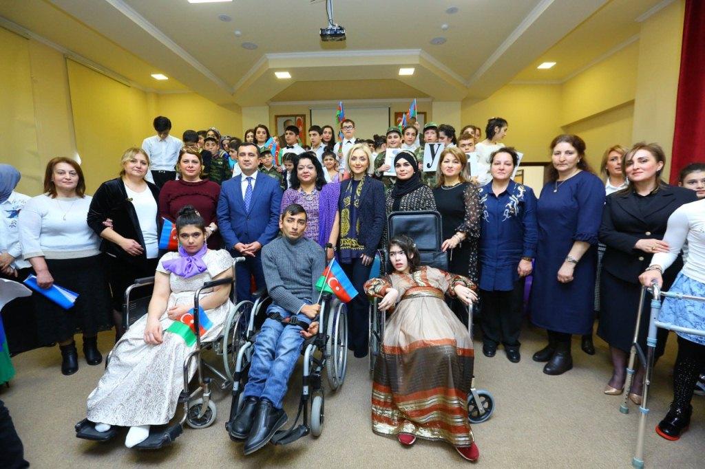 Мода без границ! В Баку прошло дефиле детей с ограниченными возможностями здоровья (ФОТО)