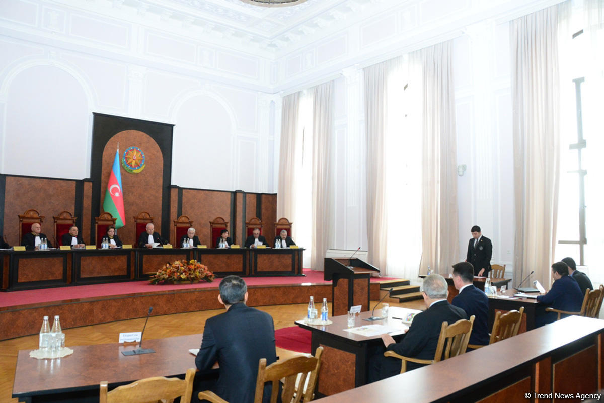 Проходит заседание Пленума Конституционного суда Азербайджана - рассматривается запрос о соответствии роспуска парламента Конституции (ФОТО) (ОБНОВЛЕНО)