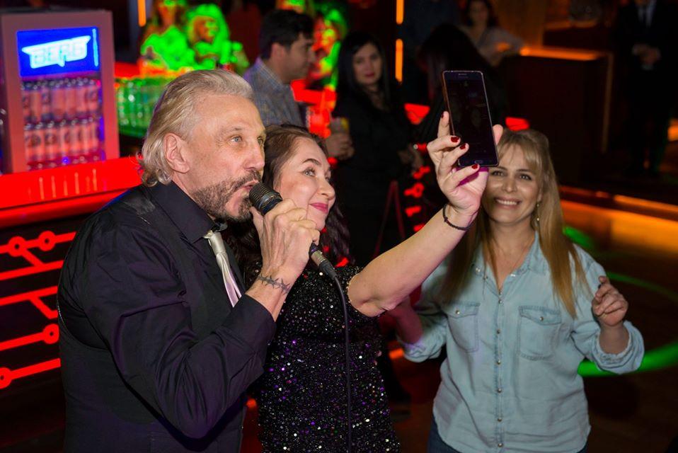 Анатолий Алешин отметил юбилей в Баку дискотекой для среднего поколения (ВИДЕО, ФОТО)