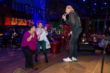 Анатолий Алешин отметил юбилей в Баку дискотекой для среднего поколения (ВИДЕО, ФОТО)