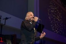 Анатолий Алешин отметил юбилей в Баку дискотекой для среднего поколения (ВИДЕО, ФОТО)