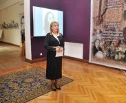 В Баку прошел фестиваль в честь Королевы азербайджанского танца (ФОТО)