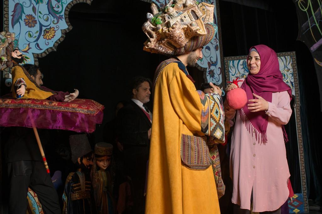 "Семь гранатовых веток" в Баку - элементы театра теней и техника паркетной куклы (ФОТО)