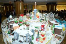 Издательский дом Nargis представил Gingerbread City – сладкое чудо в Баку (ФОТО)