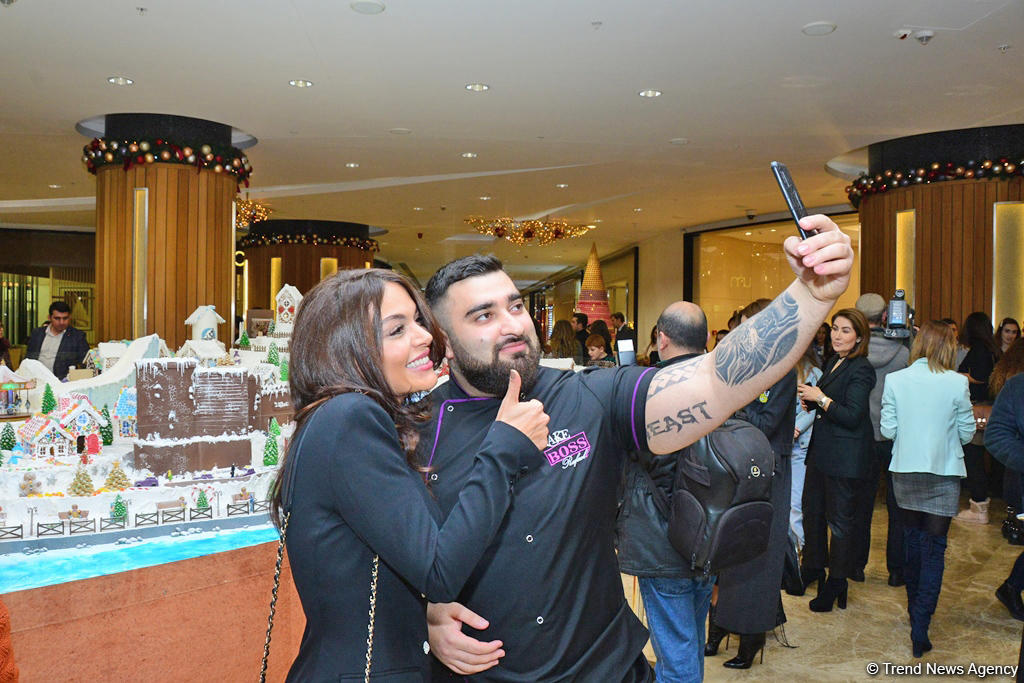 Издательский дом Nargis представил Gingerbread City – сладкое чудо в Баку (ФОТО)