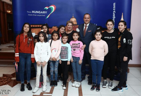 Фонд Nargis и посольство Венгрии провели очередной благотворительный концерт (ФОТО)