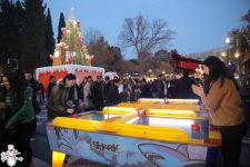 Фонд Nargis проводит традиционную благотворительную ярмарку "Холодные руки, горячее сердце" (ФОТО)