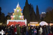 Фонд Nargis проводит традиционную благотворительную ярмарку "Холодные руки, горячее сердце" (ФОТО)