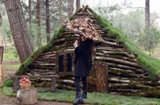 Ботанический сад Баку превратился в сказочный лес с Амазонками, Лешим и Баба-ягой (ВИДЕО, ФОТО)