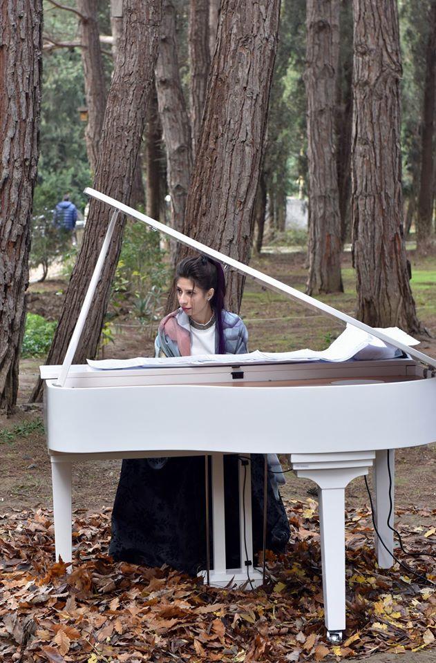 Ботанический сад Баку превратился в сказочный лес с Амазонками, Лешим и Баба-ягой (ВИДЕО, ФОТО)