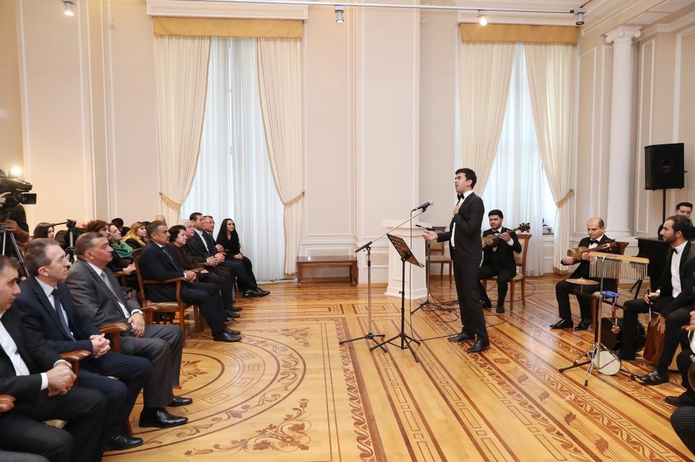 Будем солидарны – концерт в Баку (ФОТО)