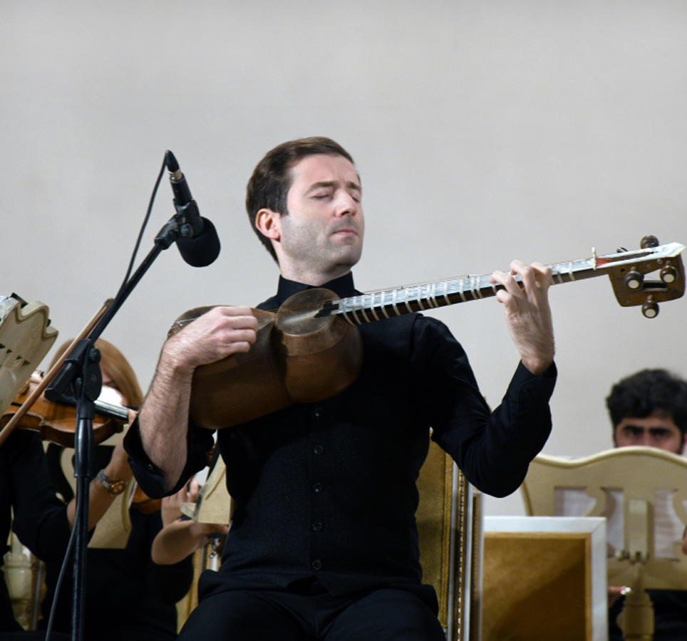 В Филармонии прошел вечер, посвященный памяти общенационального лидера Гейдара Алиева (ФОТО)