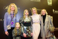 Красная дорожка фестиваля "ЗИМА" – впечатления и восторг участников (ФОТО)