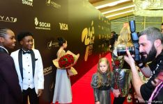 Красная дорожка фестиваля "ЗИМА" – впечатления и восторг участников (ФОТО)