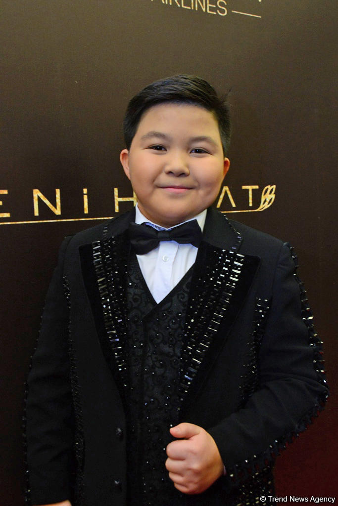 Красная дорожка фестиваля "ЗИМА" – впечатления и восторг участников (ФОТО)