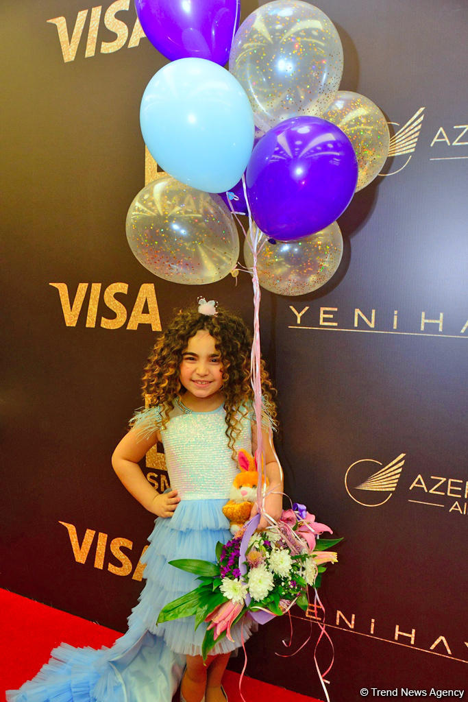 Красная дорожка фестиваля "ЗИМА" – впечатления и восторг участников (ФОТО)