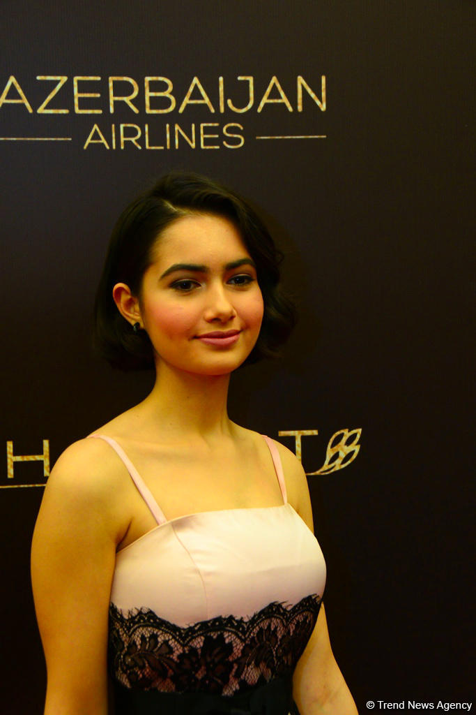 Красная дорожка фестиваля "ЗИМА" – впечатления и восторг участников (ФОТО)