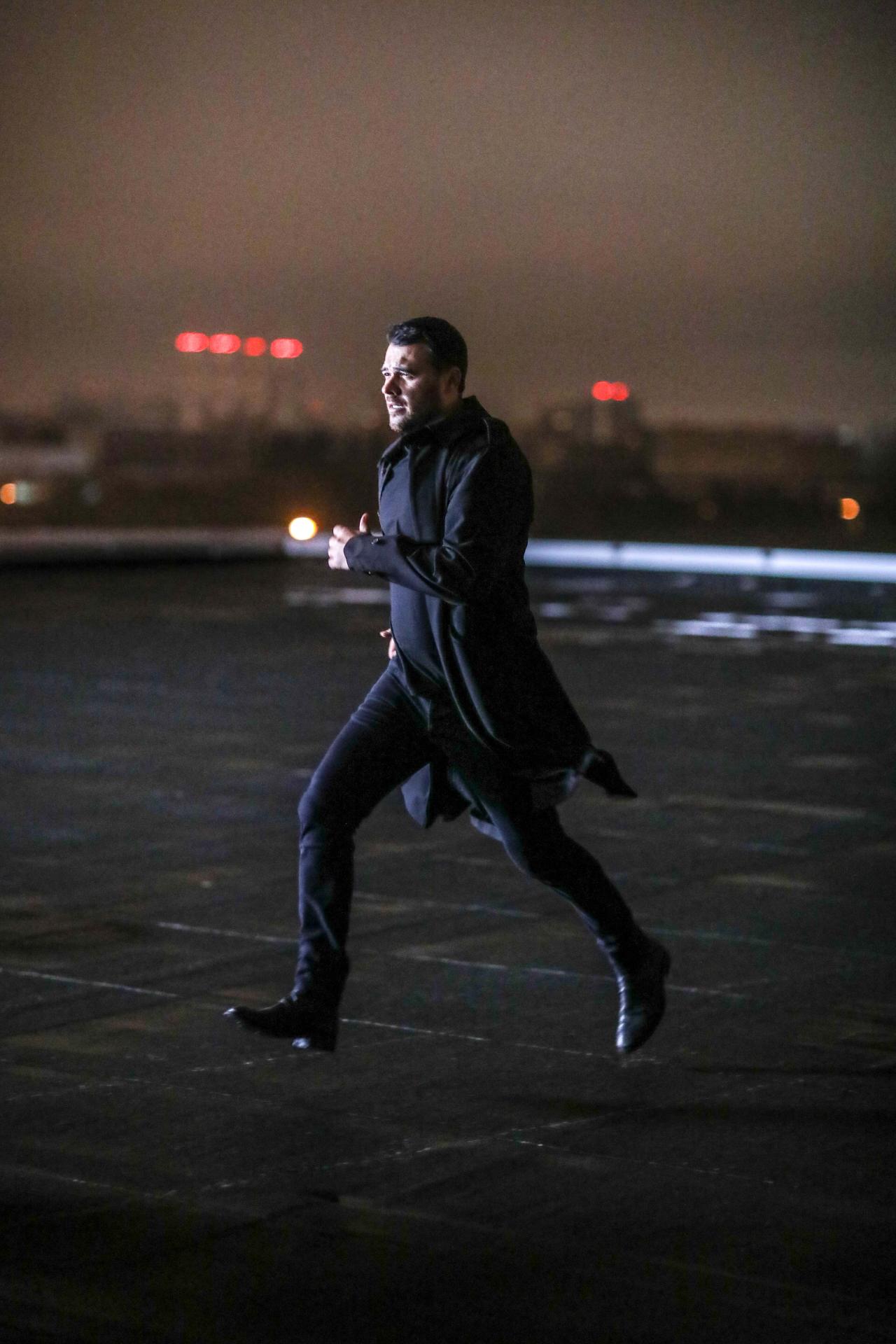 Смотрите, не пожалеете! Экстрим! Эмин Агаларов и Алексей Чумаков на крыше небоскреба (ВИДЕО, ФОТО)