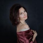 Турецкая певица выпустила в Баку новый альбом (ФОТО)