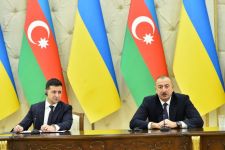 Президенты Азербайджана и Украины выступили с заявлениями для прессы (ФОТО)