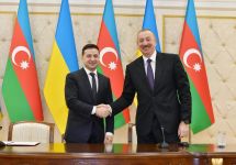 Президенты Азербайджана и Украины выступили с заявлениями для прессы (ФОТО)