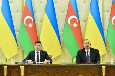 Президенты Азербайджана и Украины выступили с заявлениями для прессы (ФОТО)