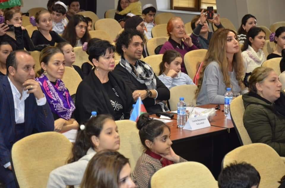 В Баку прошел танцевальный фестиваль, посвященный Национальному герою Азербайджана Альберту Агарунову (ФОТО)