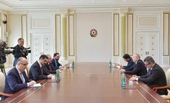 Президент Ильхам Алиев принял председателя Великого национального собрания Турции (ФОТО) (версия 2)