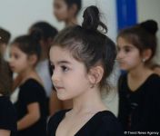Члены национальной сборной Азербайджана по художественной гимнастике встретились с юными спортсменками (ФОТО)