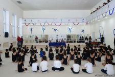 Члены национальной сборной Азербайджана по художественной гимнастике встретились с юными спортсменками (ФОТО)