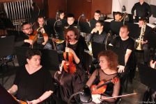 В Баку главврач Мефистофель показал эксперименты над человеческим разумом!  Деньги, слава, наслаждения…(ВИДЕО, ФОТО)