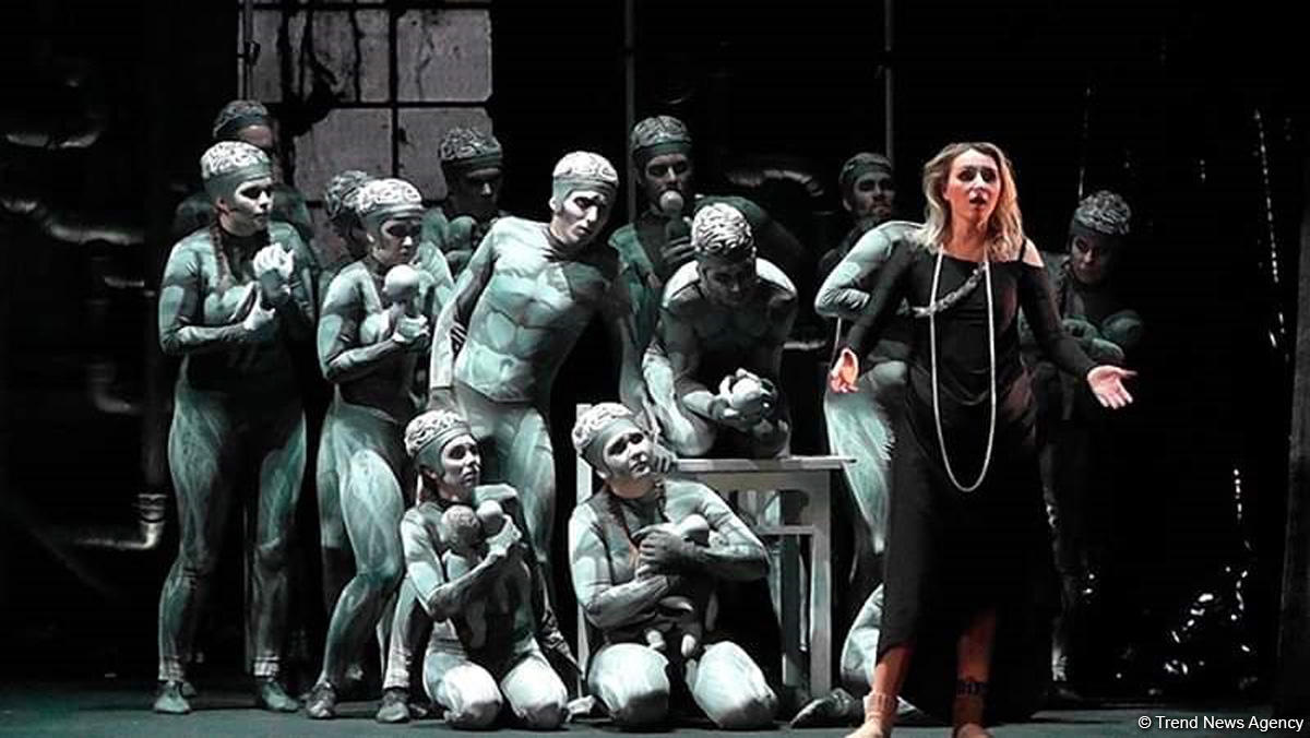 В Баку главврач Мефистофель показал эксперименты над человеческим разумом!  Деньги, слава, наслаждения…(ВИДЕО, ФОТО)