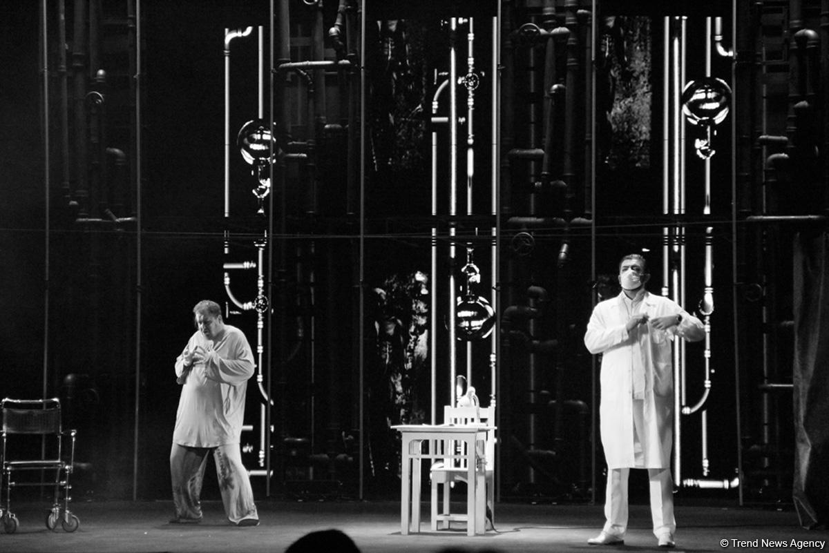 В Баку главврач Мефистофель показал эксперименты над человеческим разумом!  Деньги, слава, наслаждения…(ВИДЕО, ФОТО)