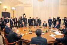 Президент Ильхам Алиев принял участие в неформальной встрече глав государств СНГ (ФОТО)