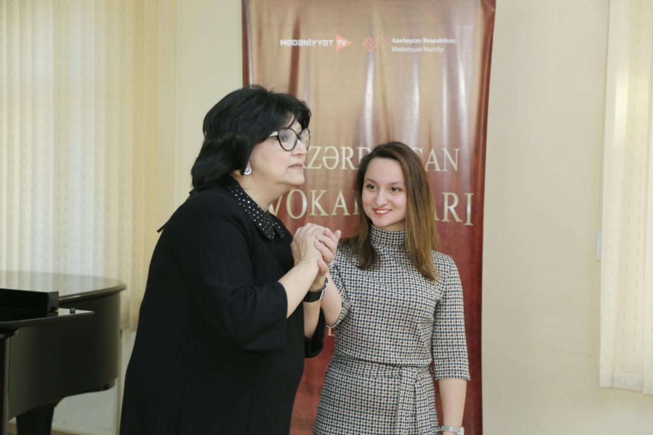 Народная артистка СССР провела мастер-класс для азербайджанской молодежи (ФОТО)