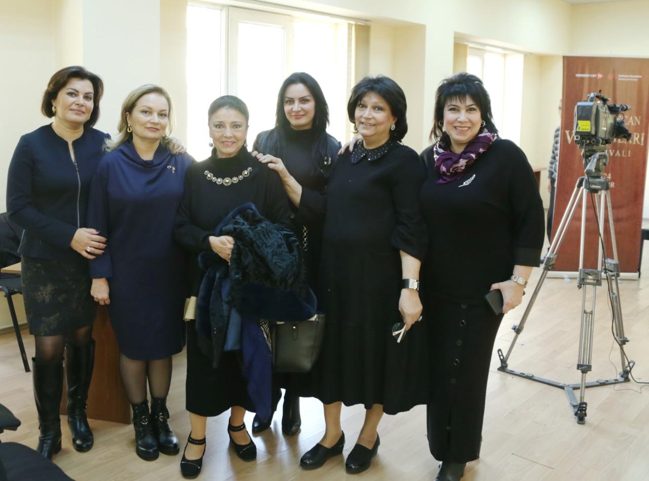 Народная артистка СССР провела мастер-класс для азербайджанской молодежи (ФОТО)