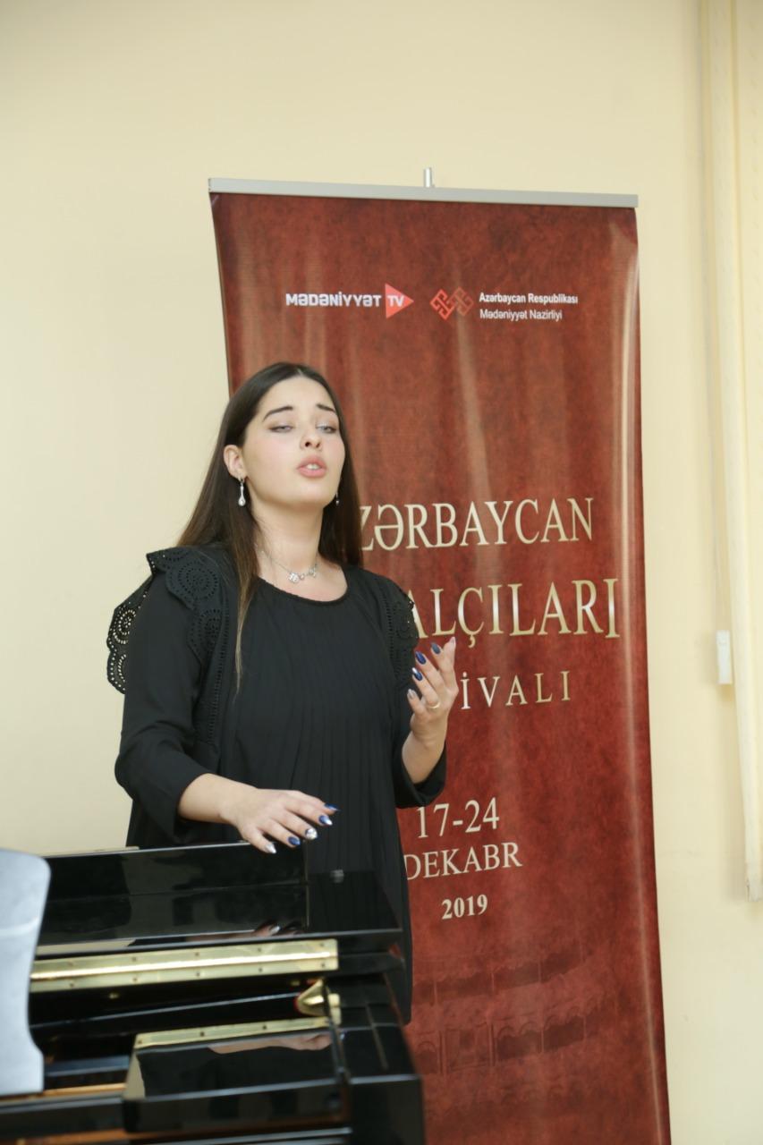 Народная артистка СССР провела мастер-класс для азербайджанской молодежи (ФОТО)