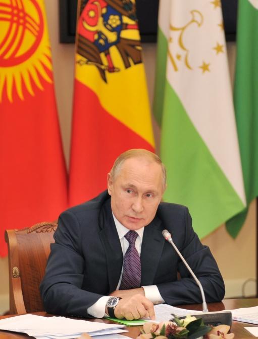 Президент Ильхам Алиев принял участие в неформальной встрече глав государств СНГ (ФОТО)