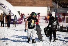 Экстремальная зима в Азербайджане – головокружительный драйв с гигантским экскаватором  (ВИДЕО, ФОТО)