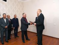 Состоялась церемония предоставления квартир и автомобилей инвалидам Карабахской войны и приравненным к ним лицам
В церемонии принял участие Президент Ильхам Алиев (ФОТО)
