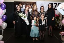 В Баку прошел вечер моды "Зимняя сказка" – новые тенденции и уверенность в себе (ФОТО)